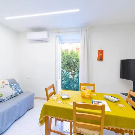 Alle 6 Palme Holiday home Ercolano